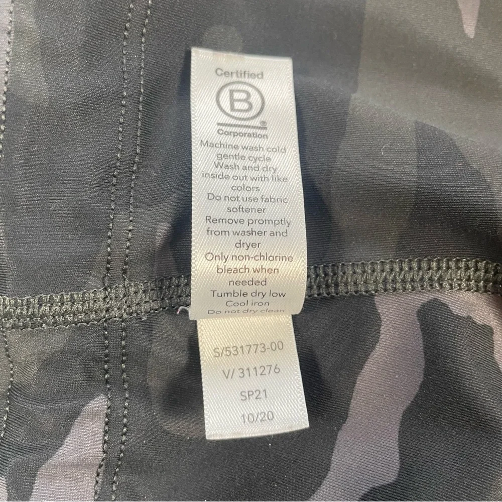 Athleta Ultimate Camo 7/8 Tights Women’s 3X Black Gray Leggings - Picture 4 of 10